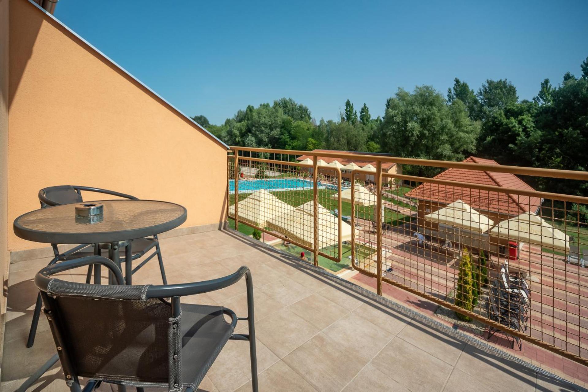 Termal Hotel Vesta Tapioszecso Экстерьер фото
