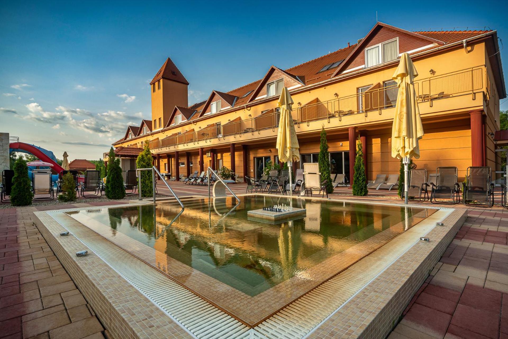 Termal Hotel Vesta Tapioszecso Экстерьер фото