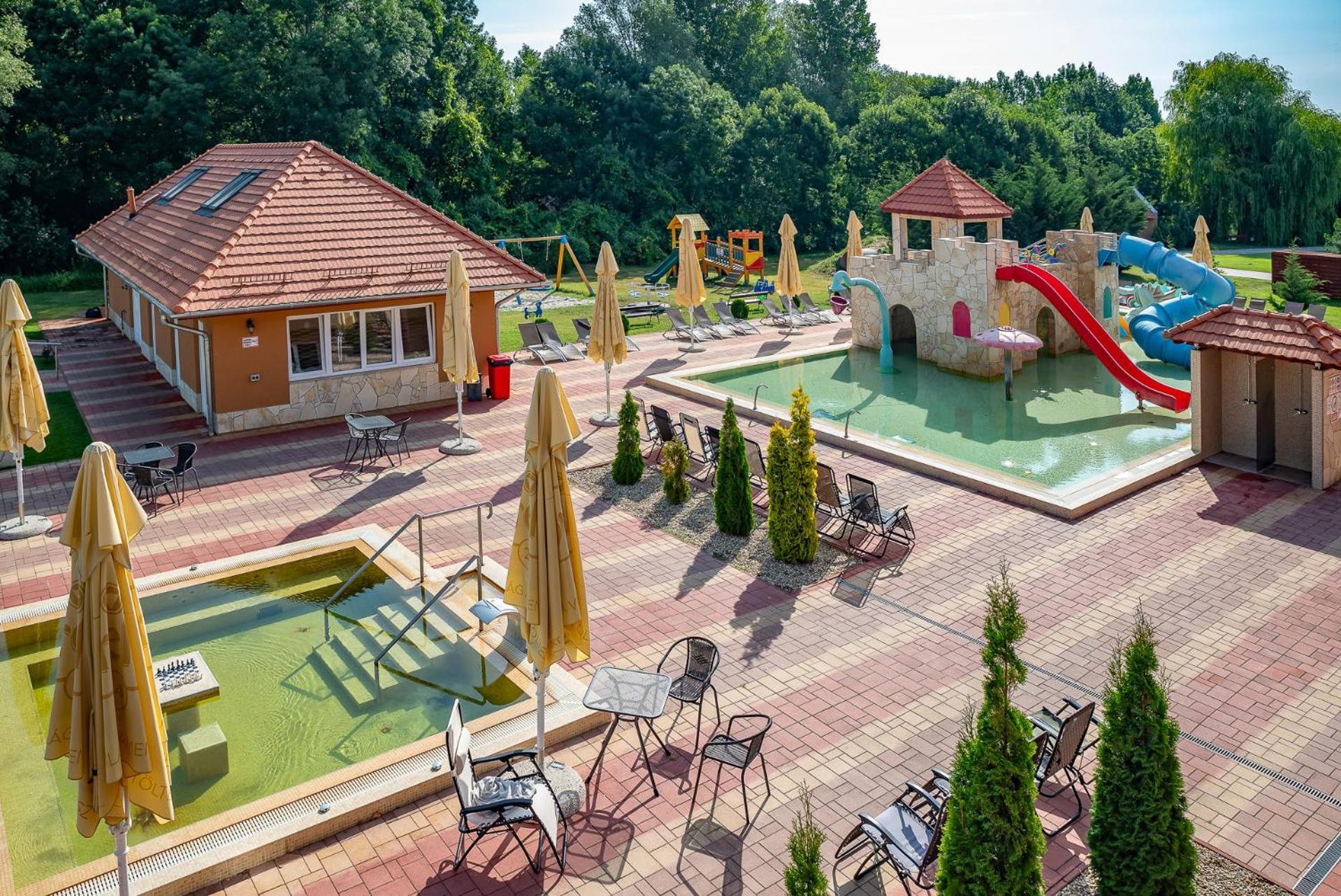 Termal Hotel Vesta Tapioszecso Экстерьер фото